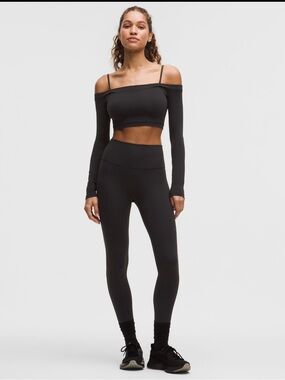Brand New Never Worn Black Lululemon Wunder Train No Line High-Rise Tight 25"